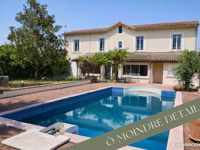 Maison 6 pièces 151 m²