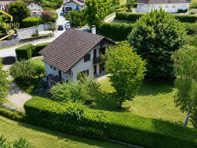 Maison 6 pièces 151 m²