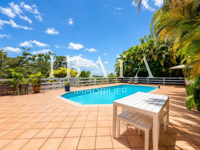 Maison 6 pièces 151 m²