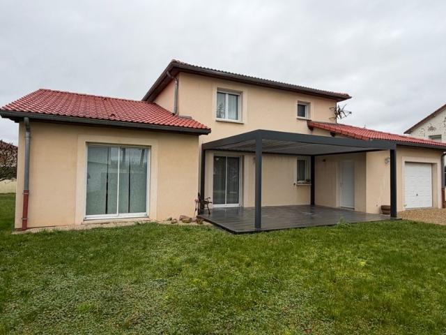 Maison 6 pièces 151 m²