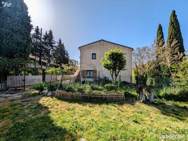 Maison 6 pièces 151 m²