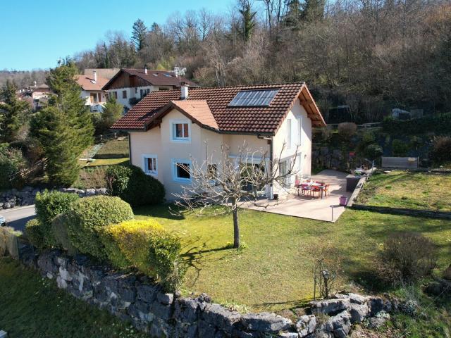 Maison 6 pièces 151 m²