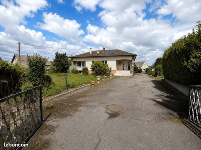 Maison 6 pièces 151 m²