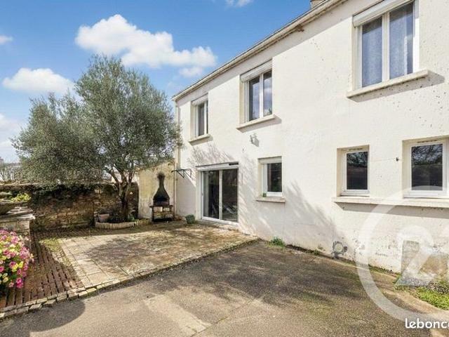 Maison 6 pièces 151 m²