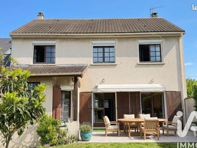 Maison 6 pièces 151 m²