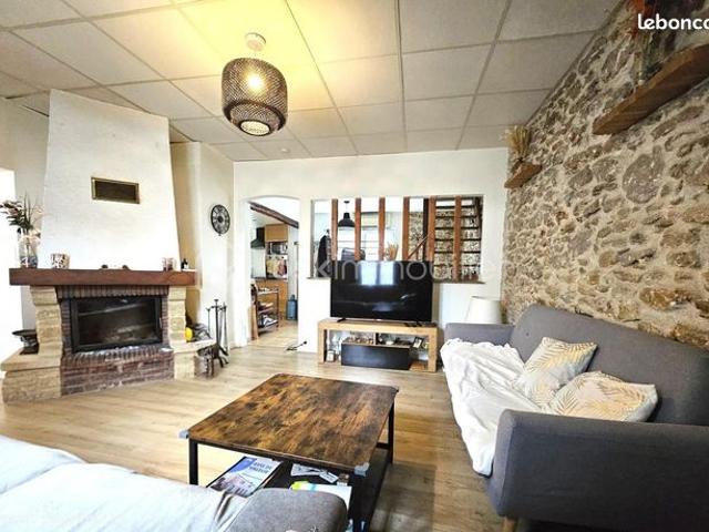 Maison 6 pièces 151 m²