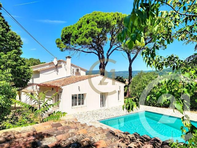 Maison 6 pièces 151 m²
