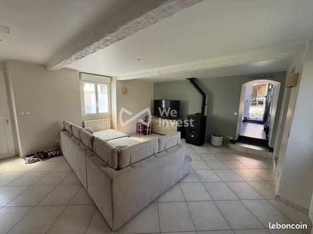 Maison 6 pièces 151 m²