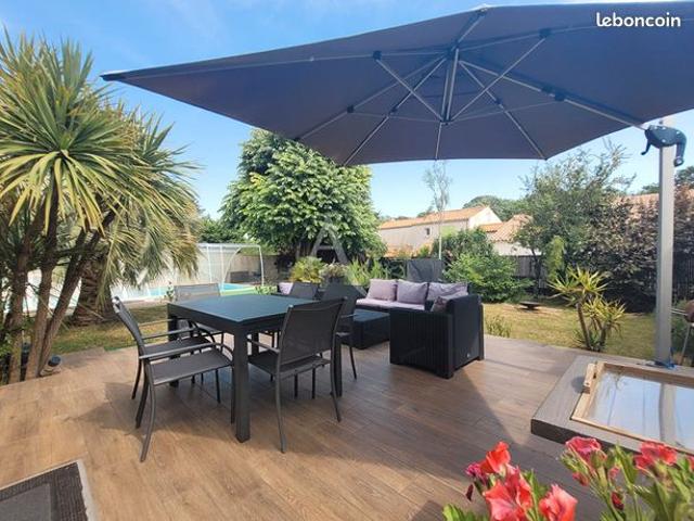 Maison 6 pièces 151 m²