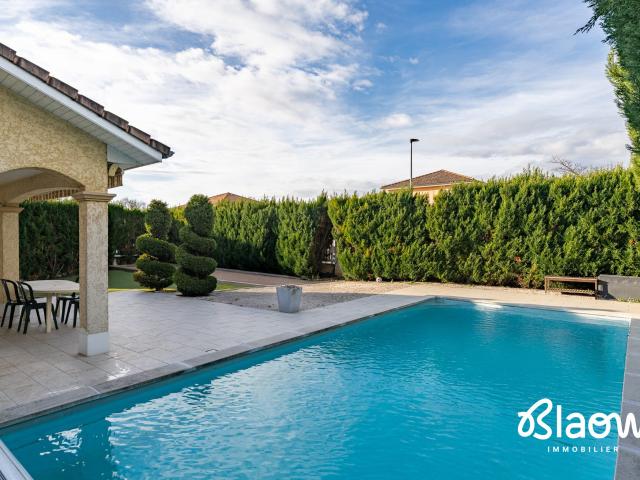 Maison 6 pièces 151 m²