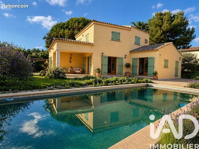 Maison 6 pièces 151 m²