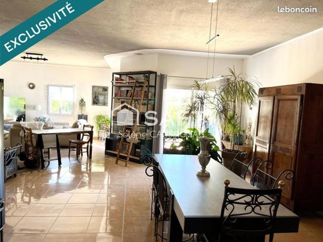 Maison 6 pièces 151 m²