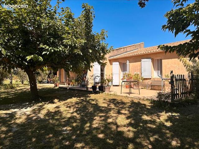 Maison 6 pièces 151 m²