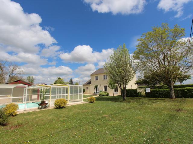 Maison 6 pièces 151 m²