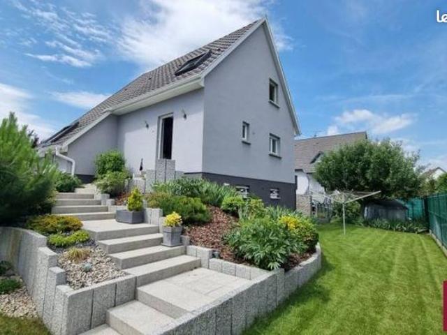 Maison 6 pièces 151 m²
