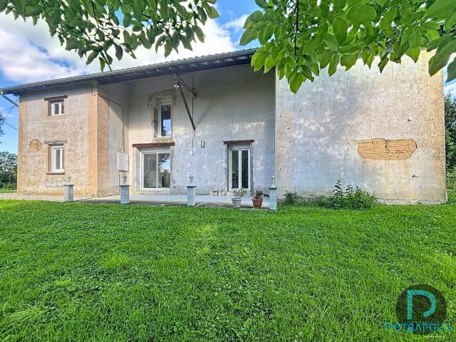 Maison 6 pièces 151 m²