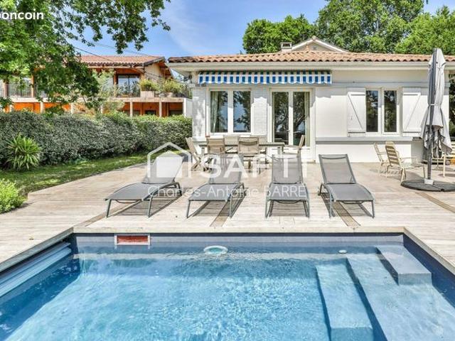 Maison 6 pièces 151 m²