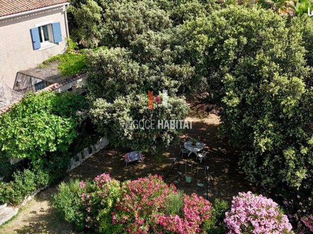 Maison 6 pièces 151 m²