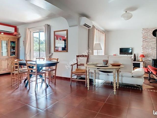 Maison 7 pièces 151 m²