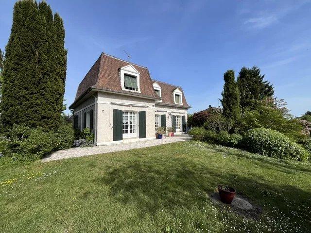 Maison 6 pièces 151 m²