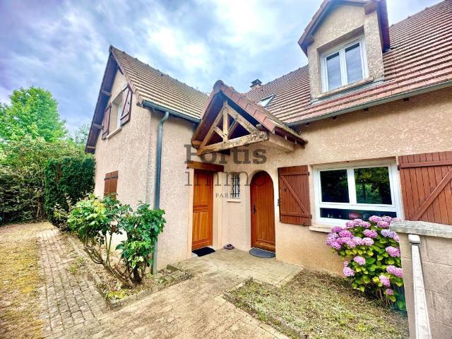Maison 6 pièces 151 m²