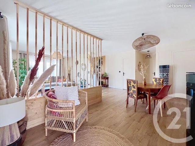Maison 6 pièces 151 m²