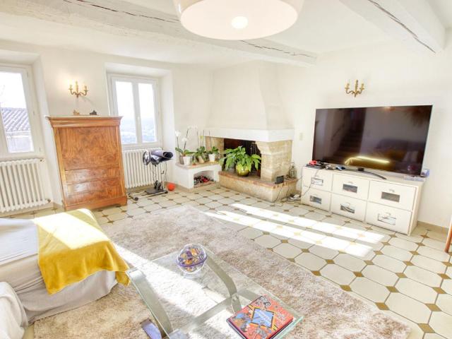 Maison 6 pièces 151 m²