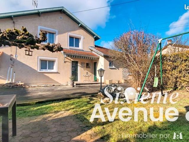 Maison 6 pièces 151 m²