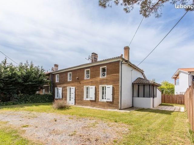 Maison 6 pièces 151 m²