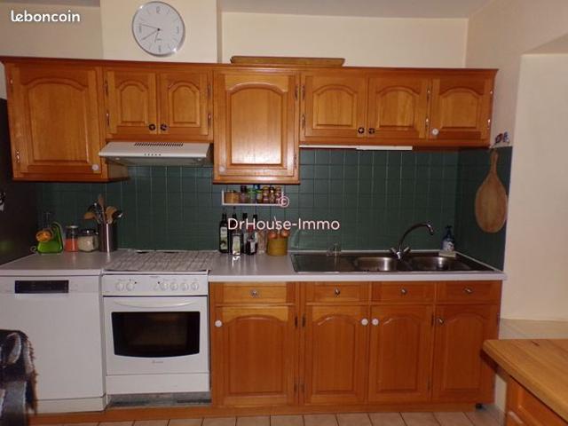 Maison 6 pièces 151 m²