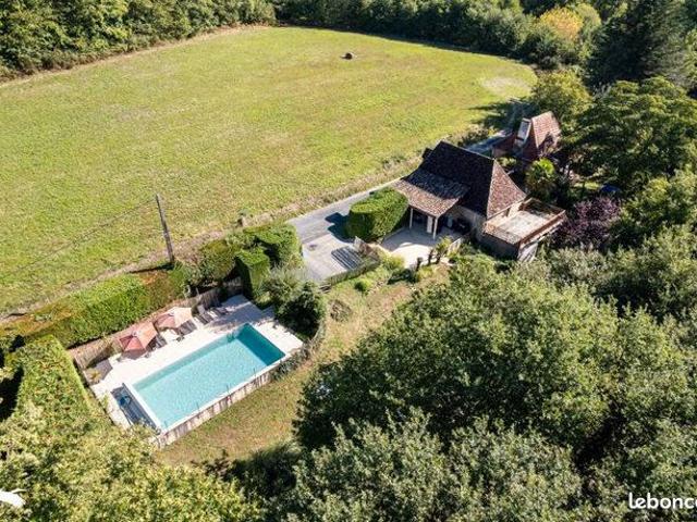 Maison 6 pièces 151 m²