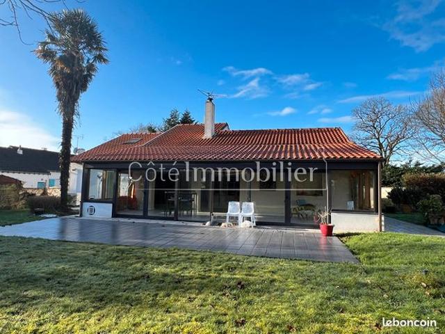 Maison 6 pièces 151 m²
