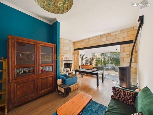 Maison 6 pièces 151 m²