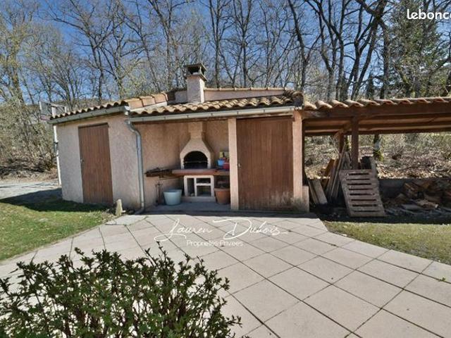 Maison 6 pièces 151 m²