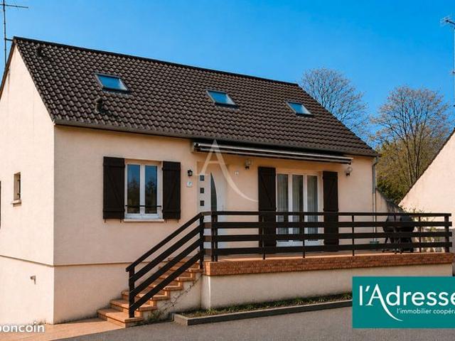 Maison 6 pièces 151 m²