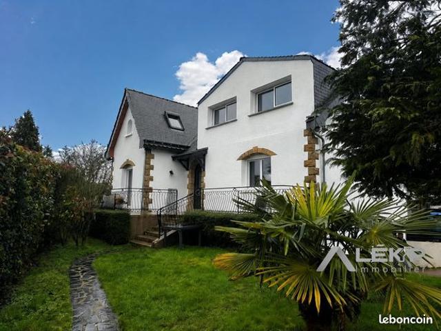 Maison 6 pièces 151 m²