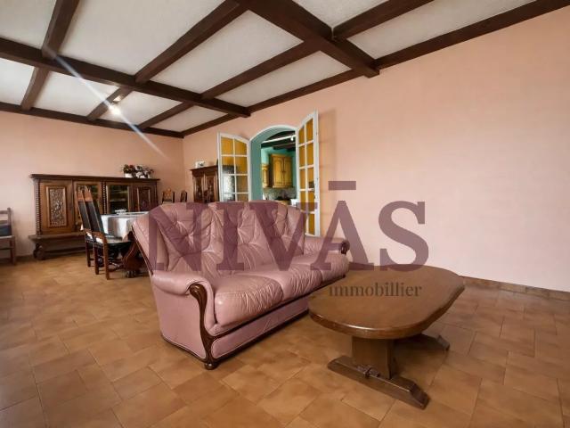 Maison 6 pièces 151 m²