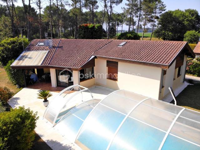 Maison 6 pièces 151 m²