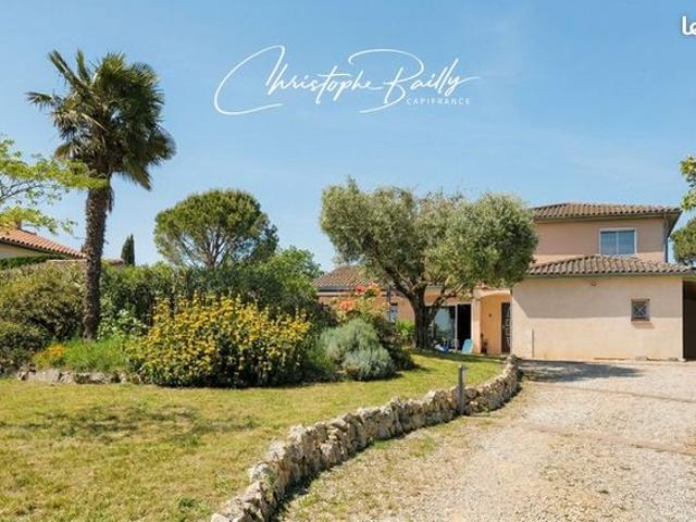 Maison 6 pièces 151 m²