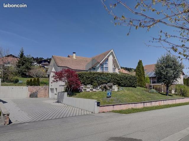 Maison 6 pièces 151 m²