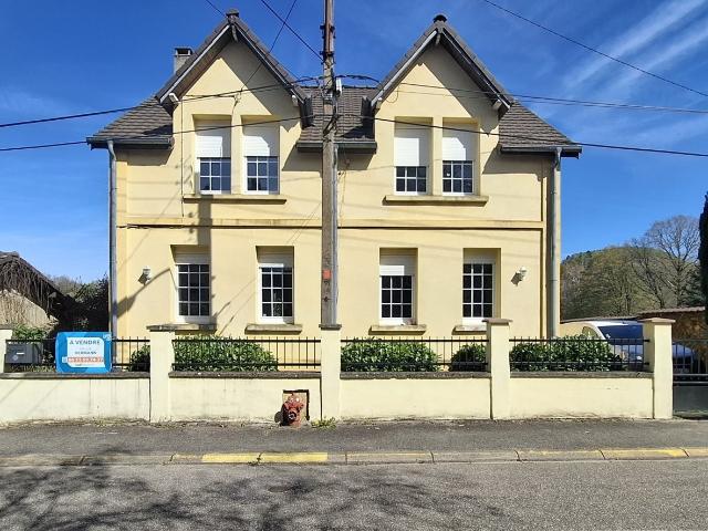 Maison 6 pièces 151 m²