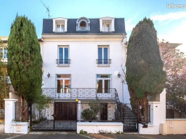 Maison 6 pièces 152 m²