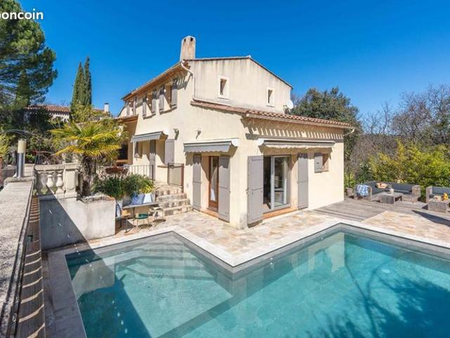 Maison 6 pièces 152 m²