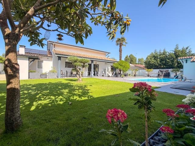 Maison 6 pièces 152 m²