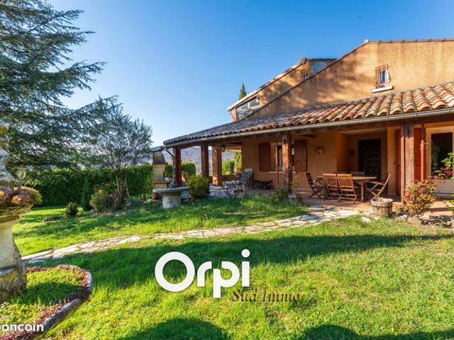Maison 6 pièces 152 m²