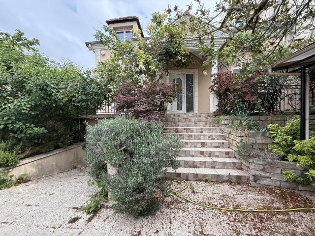 Maison 6 pièces 152 m²