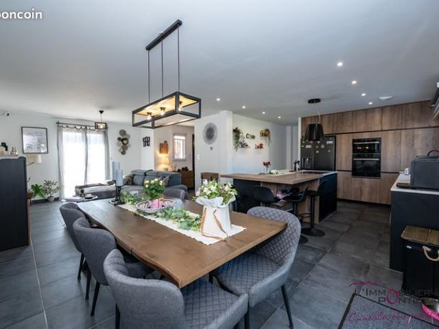 Maison 6 pièces 152 m²