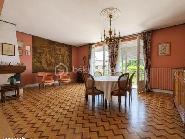 Maison 6 pièces 152 m²