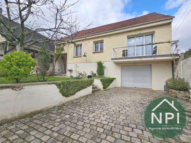 Maison 6 pièces 152 m²