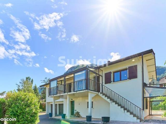Maison 6 pièces 152 m²